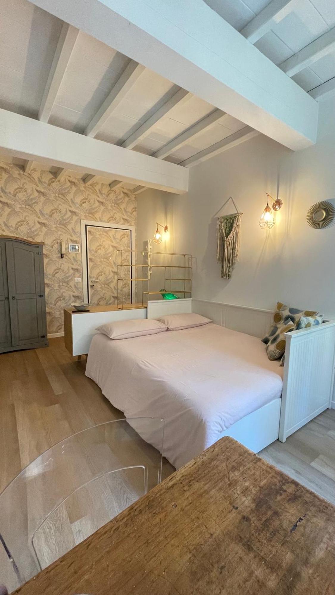 La Plume Apartment ปาร์มา ภายนอก รูปภาพ